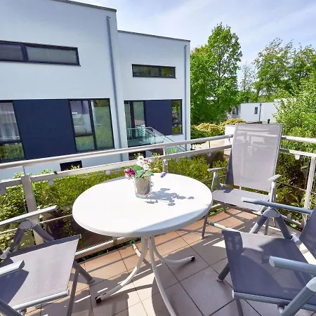 Strandwohnungen - Wg06 Mit 2 Balkonen * Sellin