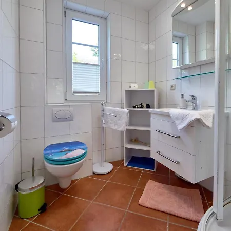 Strandwohnungen - Wg06 Mit 2 Balkonen Sellin