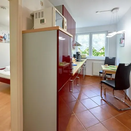 Strandwohnungen - Wg06 Mit 2 Balkonen Sellin